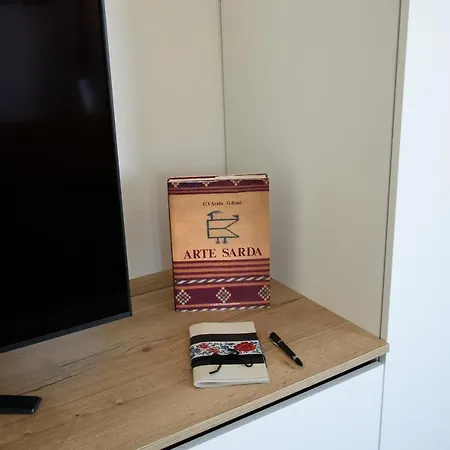 Loft Lungomare Vista Mare E Monti 아파트 아르바탁스