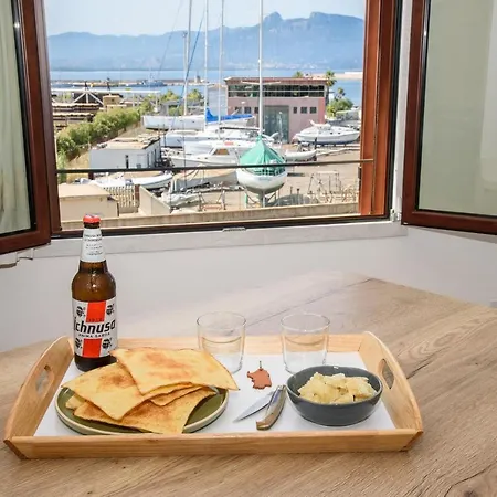 Loft Lungomare Vista Mare E Monti