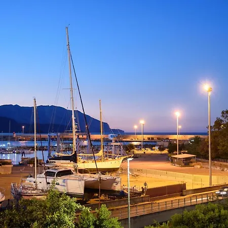 Loft Lungomare Vista Mare E Monti Lejlighed Àrbatax