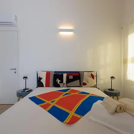 Loft Lungomare Vista Mare E Monti דירה ארבאטקס