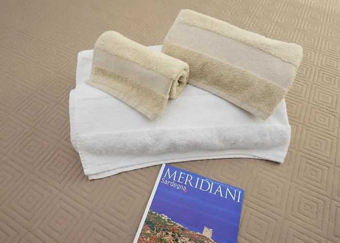 Loft Lungomare Vista Mare E Monti Lägenhet *