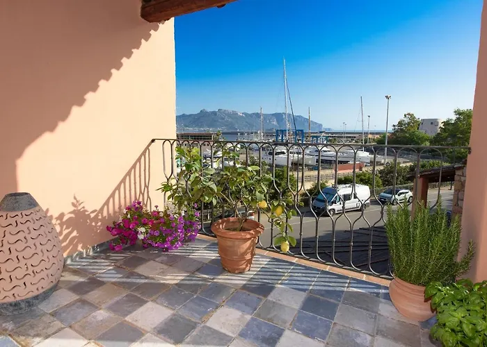 Loft Lungomare Vista Mare E Monti