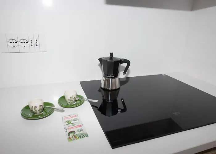 Lägenhet Loft Lungomare Vista Mare E Monti