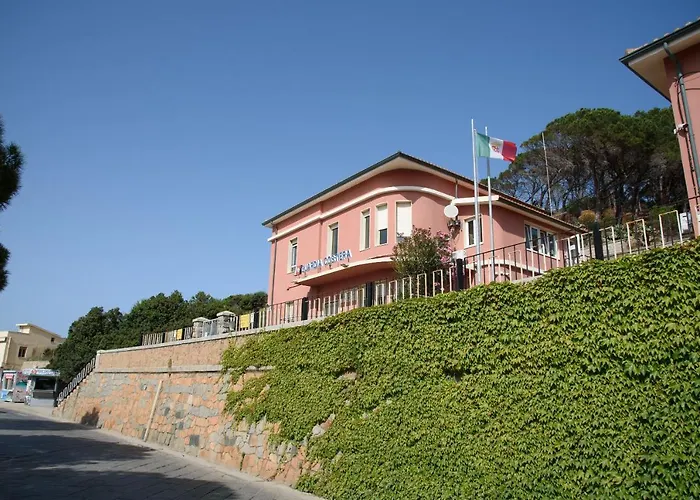 Lägenhet Loft Lungomare Vista Mare E Monti